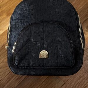 House of Harlow 1960 Black Interior with Gold Zipper